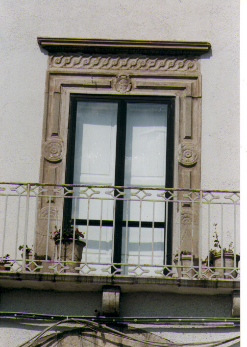 mostra di finestra, serie - ambito Italia meridionale (secc. XVI/ XVII)