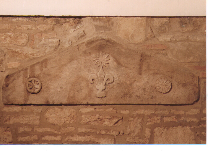 lastra, elemento d'insieme - ambito Italia meridionale (?) (secc. XIV/ XV)