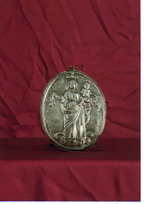 Madonna del Carmelo (emblema di confraternita, serie) - manifattura napoletana (sec. XIX)