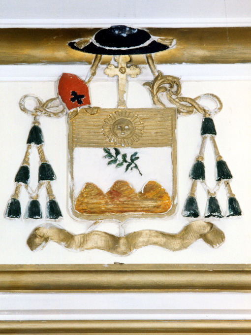 stemma vescovile (rilievo) - ambito Italia meridionale (sec. XX)