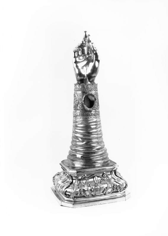 reliquiario antropomorfo - a braccio di Condursi Mattia (sec. XIX)