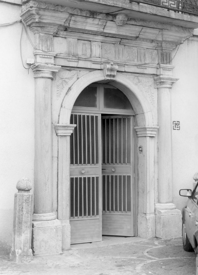 portale - ambito Italia meridionale (sec. XIX)