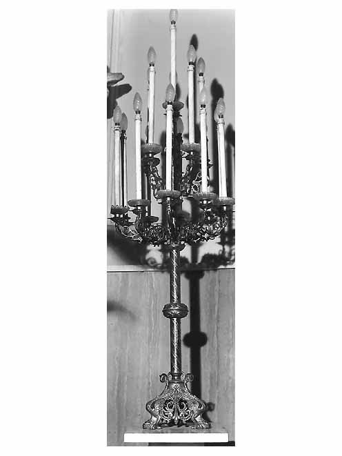 candelabro, serie - ambito pugliese (sec. XX)