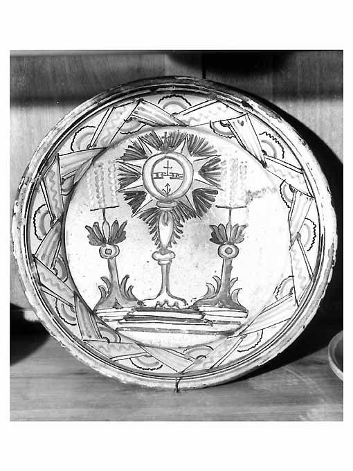 piatto, opera isolata - bottega irpina (sec. XVIII)