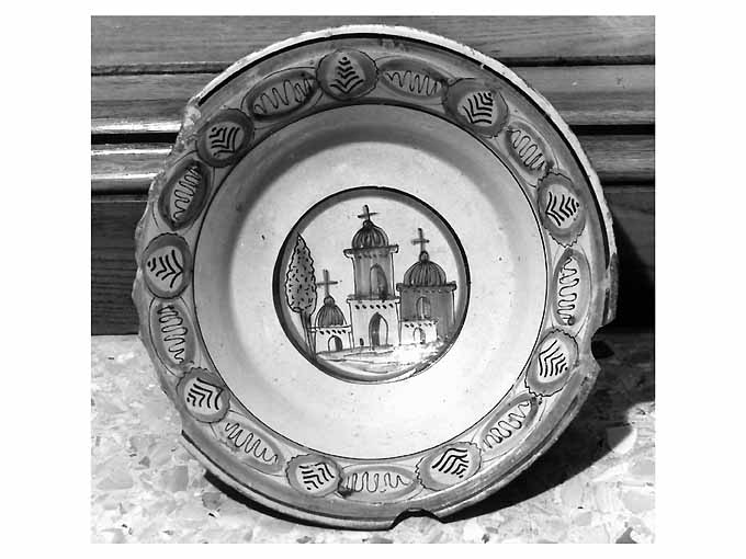 piatto, opera isolata - bottega irpina (sec. XVIII)