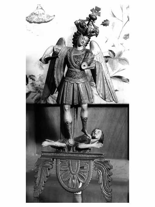San Michele Arcangelo (statua, opera isolata) - bottega pugliese (seconda metà sec. XVIII)