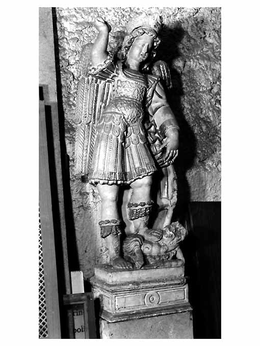 San Michele Arcangelo (statua, opera isolata) - produzione pugliese (sec. XVII)