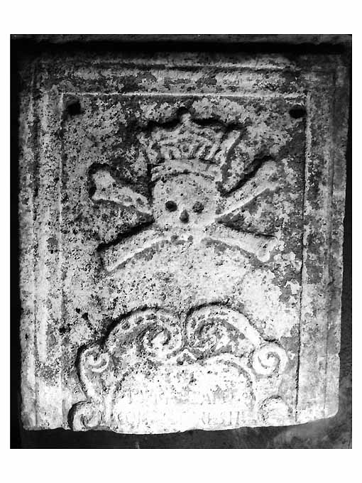 emblema dell'arciconfraternita della morte (lapide tombale, frammento) - ambito pugliese (sec. XVII)