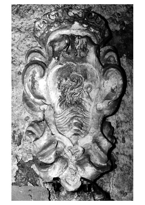 stemma comunale (rilievo) - ambito pugliese (sec. XVIII)