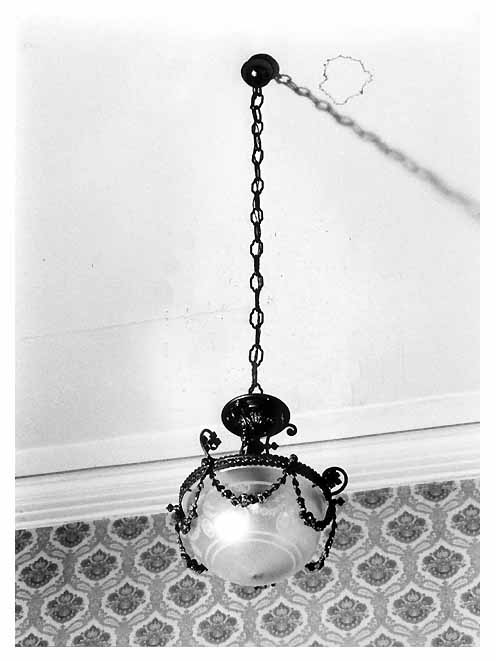 lampadario - manifattura Italia meridionale (primo quarto sec. XX)