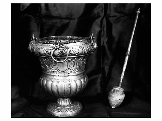 secchiello per l'acqua benedetta - manifattura napoletana (sec. XIX)