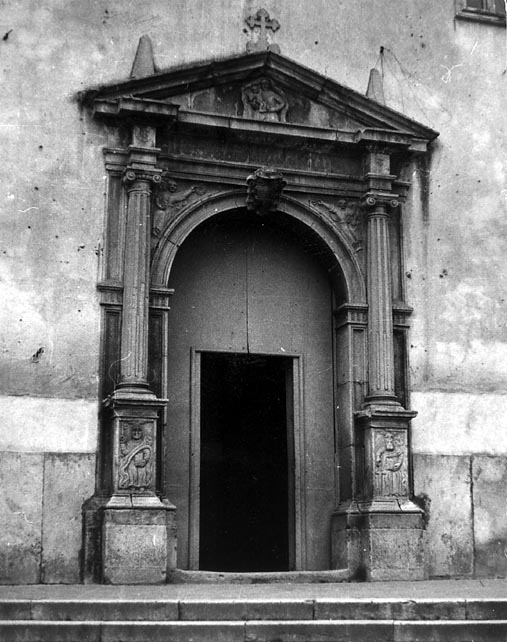 portale di Fiorentino Laurenzio (sec. XVI)