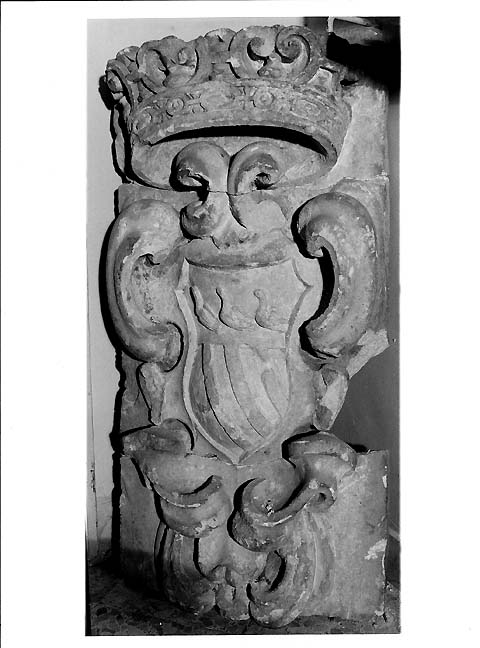 stemma (rilievo) - ambito Italia meridionale (sec. XVIII)