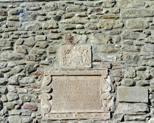 stemma (rilievo, opera isolata) - ambito pugliese (seconda metà sec. XVI)