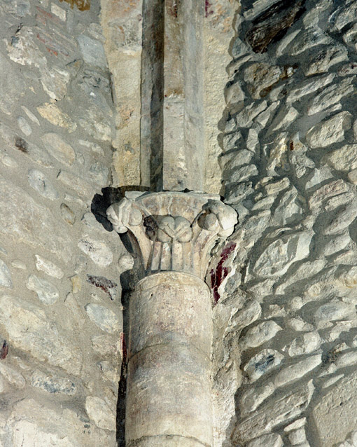 semicapitello, opera isolata - ambito pugliese (secc. XIII/ XIV)