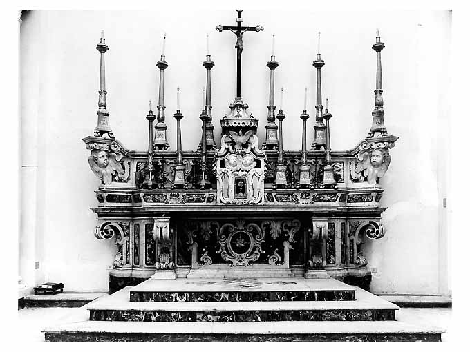 altare di Gentile Aniello (sec. XVIII)