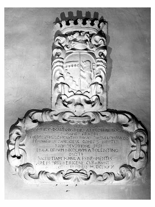 lapide tombale - ambito pugliese (sec. XVII)