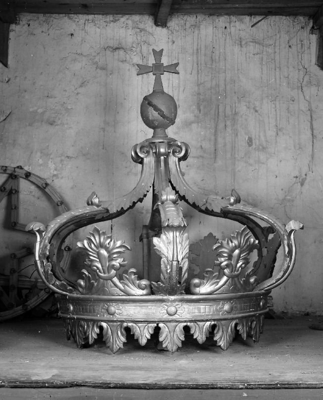 corona pensile - ambito Italia meridionale (fine/inizio secc. XIX/ XX)