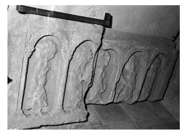 rilievo, frammento - ambito pugliese (secc. X/ XI)