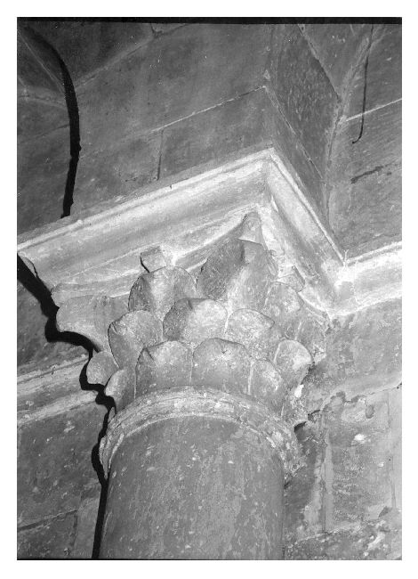 capitello - produzione pugliese (ultimo quarto sec. XII)