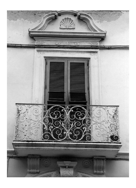 finestra - ambito pugliese (sec. XVIII)