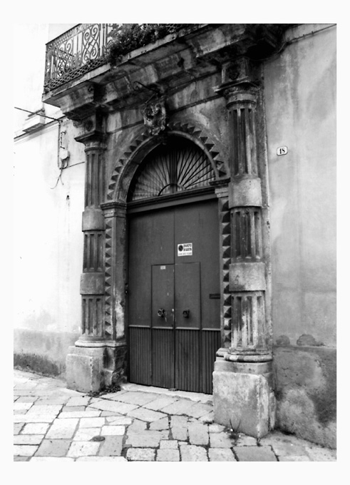 portale - produzione pugliese (secc. XVIII/ XIX)