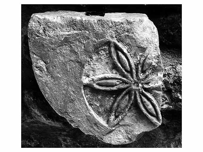 rilievo, frammento - ambito pugliese (sec. VIII)