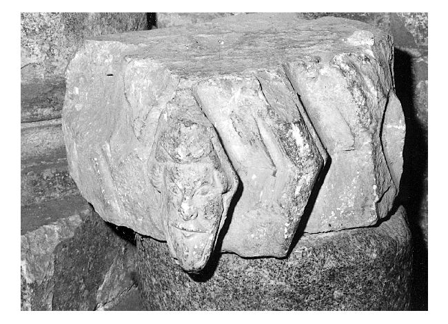 rilievo, frammento - produzione pugliese (sec. XII)