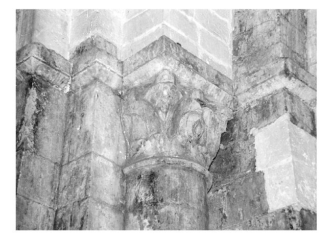 semicapitello - produzione pugliese (secc. XII/ XIII)