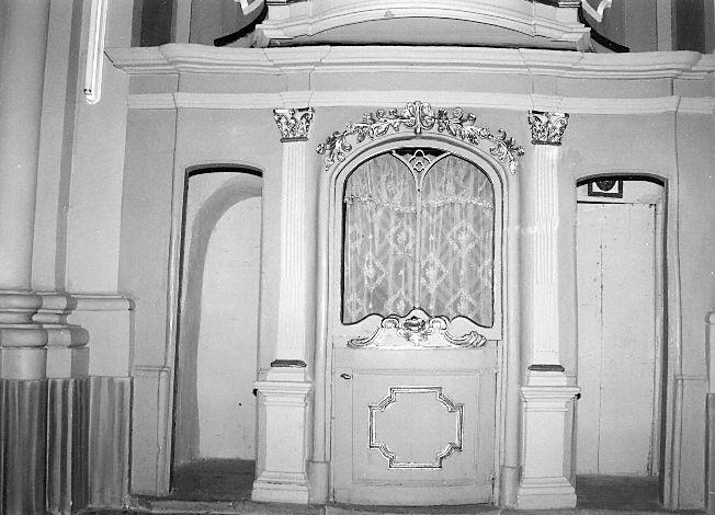 confessionale - ambito pugliese (seconda metà sec. XVIII)