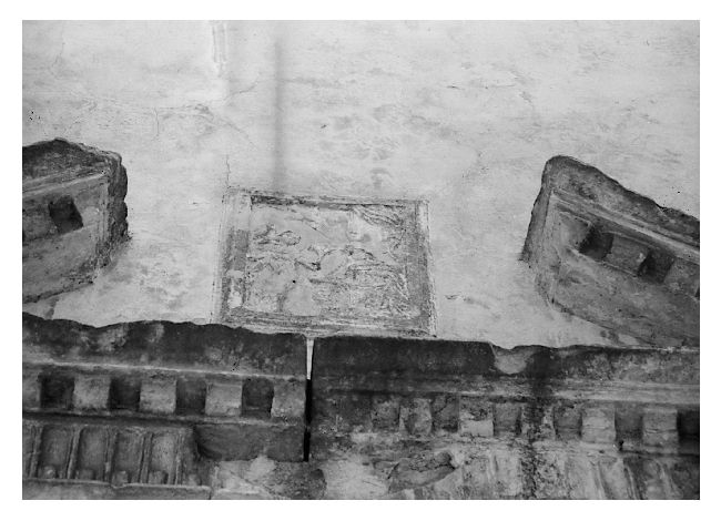 portale - ambito pugliese (sec. XVI)