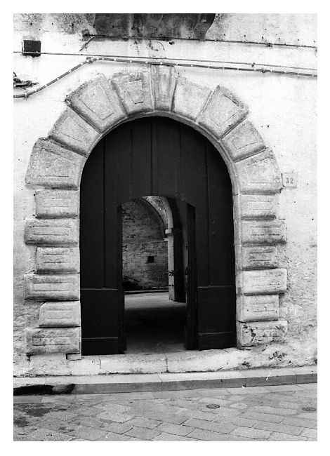 portale - ambito pugliese (sec. XVII)