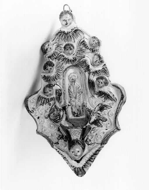 Madonna con angeli (acquasantiera pensile) - manifattura Italia meridionale (secc. XVIII/ XIX)