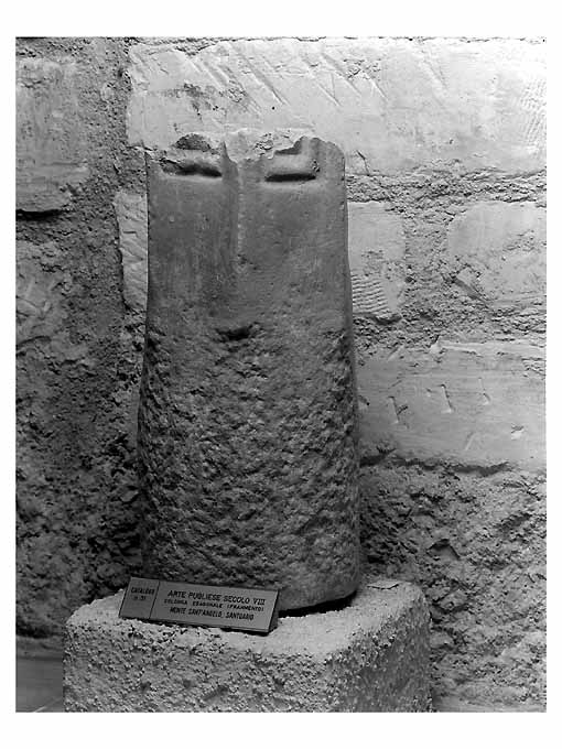 colonnina, frammento - ambito pugliese (sec. VIII)