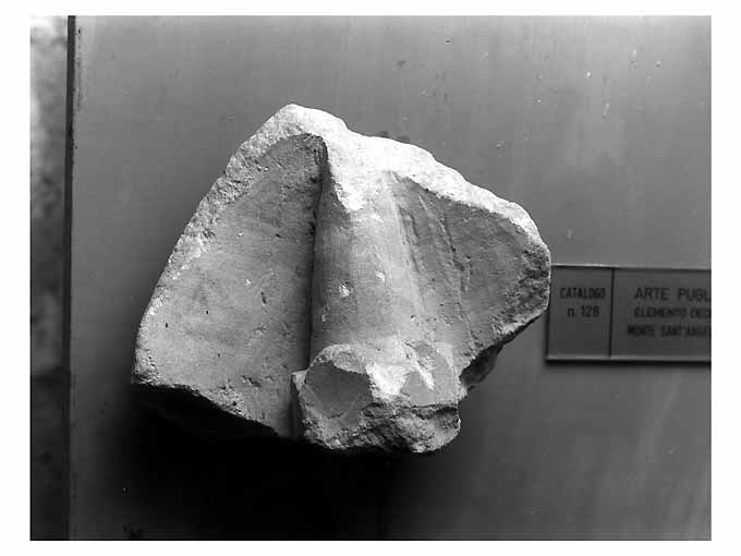 decorazione, frammento - ambito Italia meridionale (secc. XI/ XII)