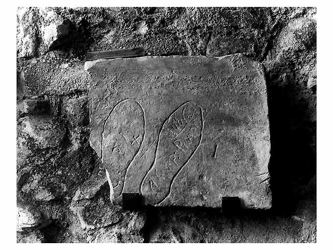 lastra, frammento - ambito Italia meridionale (sec. XVII)