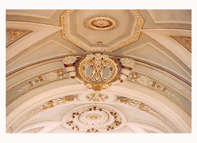 decorazione plastica - produzione foggiana (sec. XX)