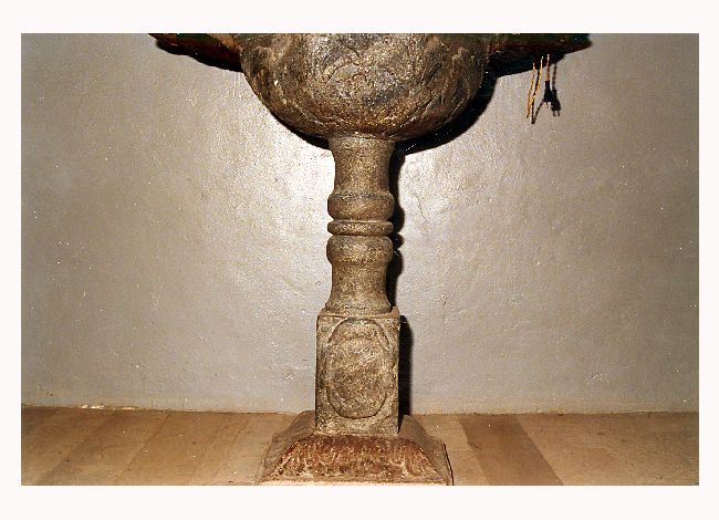 fonte battesimale - ambito Italia meridionale (sec. XVII)