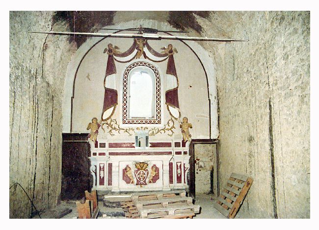 altare maggiore - ambito pugliese (prima metà sec. XX)