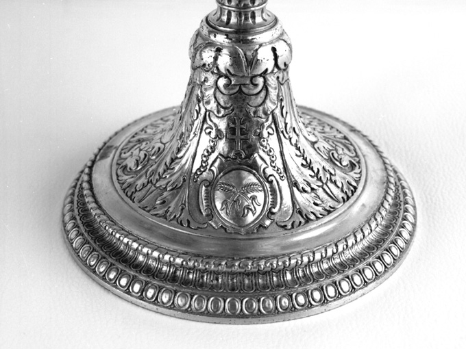 arme vescovile di Prospero Rebiba tra i quattro evangelisti (calice, opera isolata) - ambito napoletano (sec. XVI)