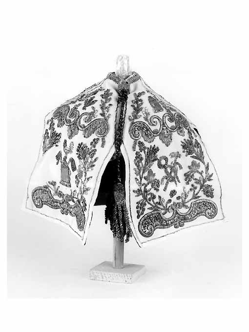 conopeo di pisside, opera isolata - ambito pugliese (prima metà sec. XX)