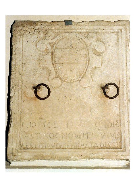 lapide tombale - produzione pugliese (sec. XVI)