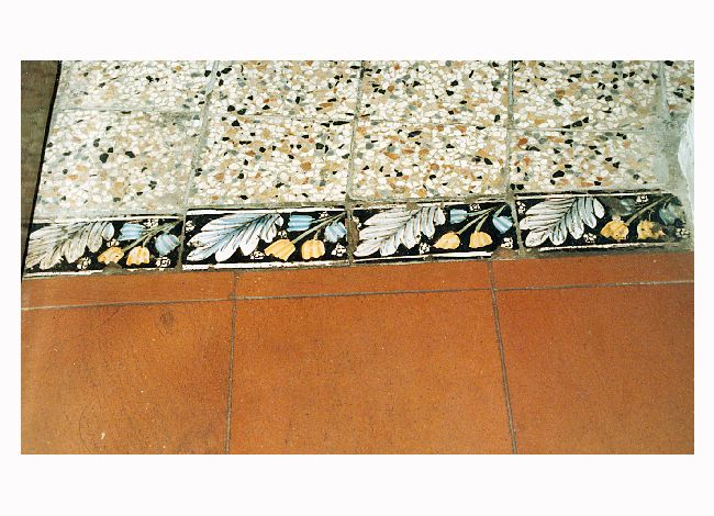 pavimento a mattonelle, frammento - ambito Italia meridionale (sec. XVIII)