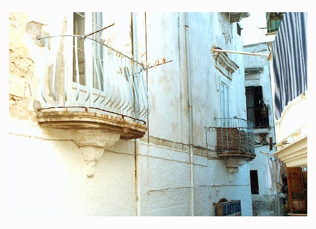 balcone - ambito pugliese (sec. XVIII)