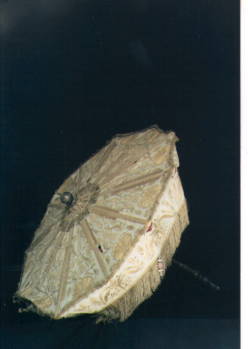 simboli eucaristici (ombrellino processionale) - ambito Italia meridionale (primo quarto sec. XIX)