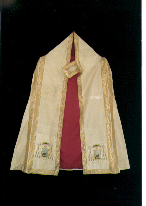 piviale - manifattura Italia meridionale (sec. XIX)