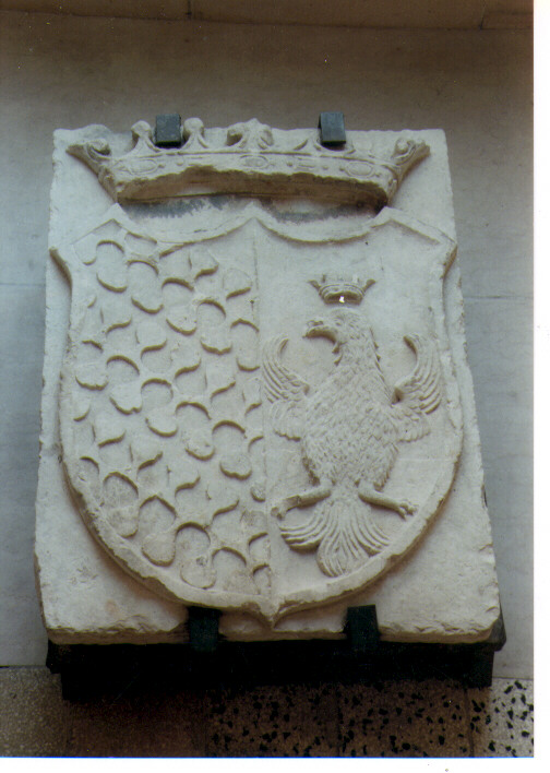 stemma della famiglia De Mari, stemma gentilizio (scultura) - ambito Italia meridionale (secc. XVII/ XIX)
