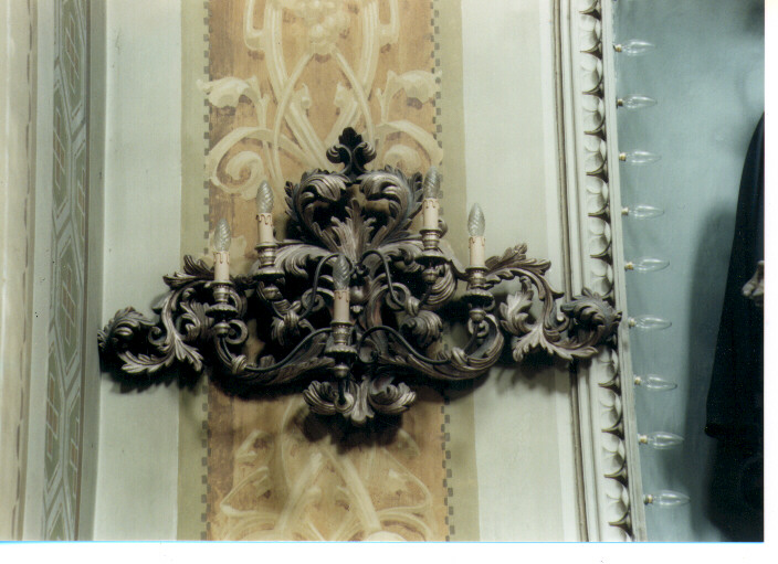 lampada - a muro, serie - manifattura pugliese (prima metà sec. XIX)