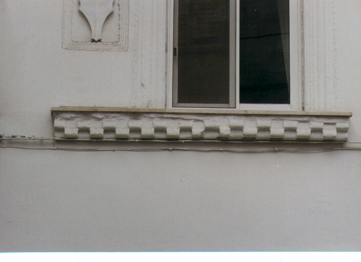 cornice architettonica - ambito pugliese (secc. XIII/ XIV)