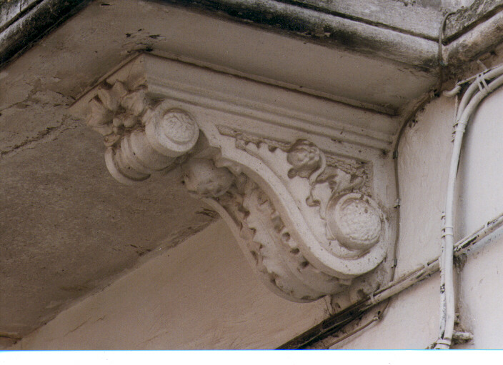 mensola architettonica, serie - ambito pugliese (sec. XIX)